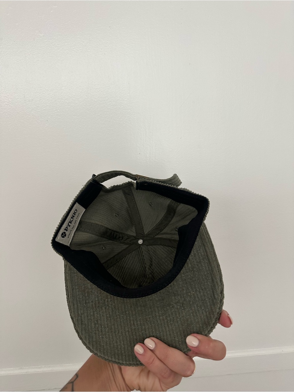 Pyknic Hat - Picture 5 of 6